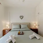 Kira's Lovely Massari Villa