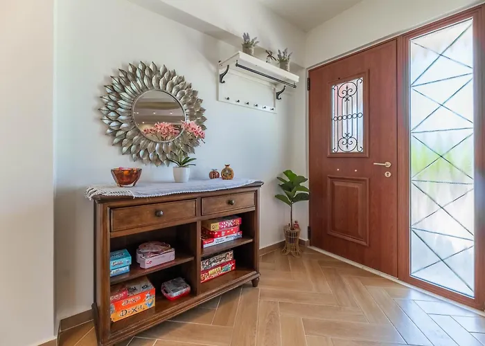 Kira's Lovely Massari * Haráki