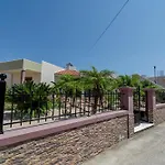 Kira's Lovely Massari Villa *