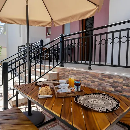 Kira's Lovely Massari Villa Haraki