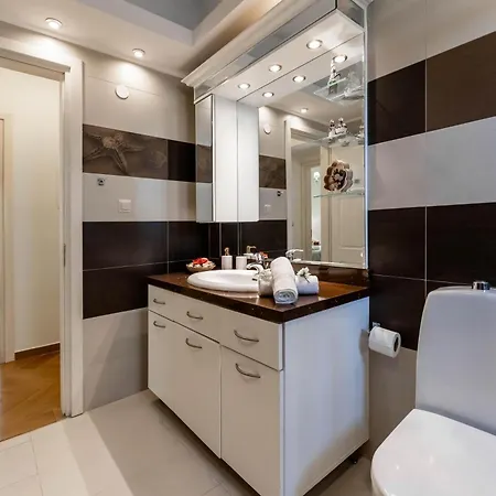 Kira's Lovely Massari Vila *