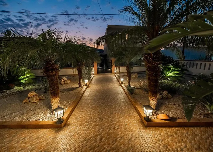 Kira's Lovely Massari *